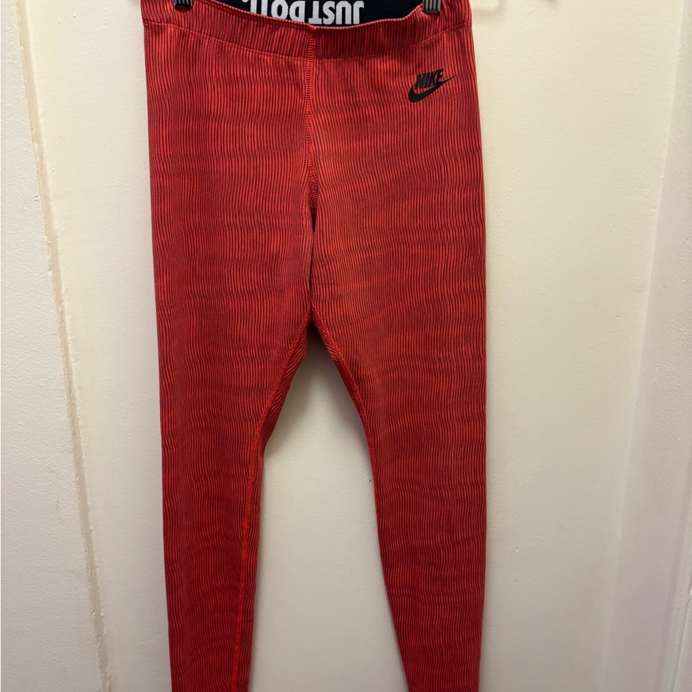 Nike Womens‎ Red & Black Activewear Leggings Yoga Pants Sz S 26”x 28”